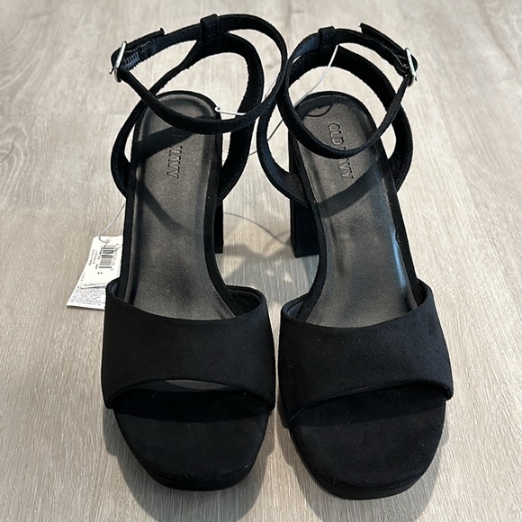 NWT Old Navy Black Platform Heel Size 6.5 - Picture 2 of 5